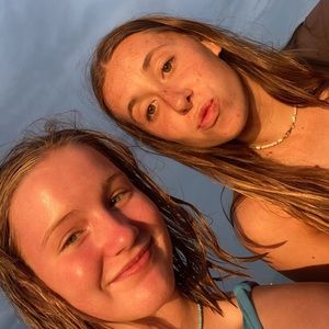 Meet your Posher, Paxyn